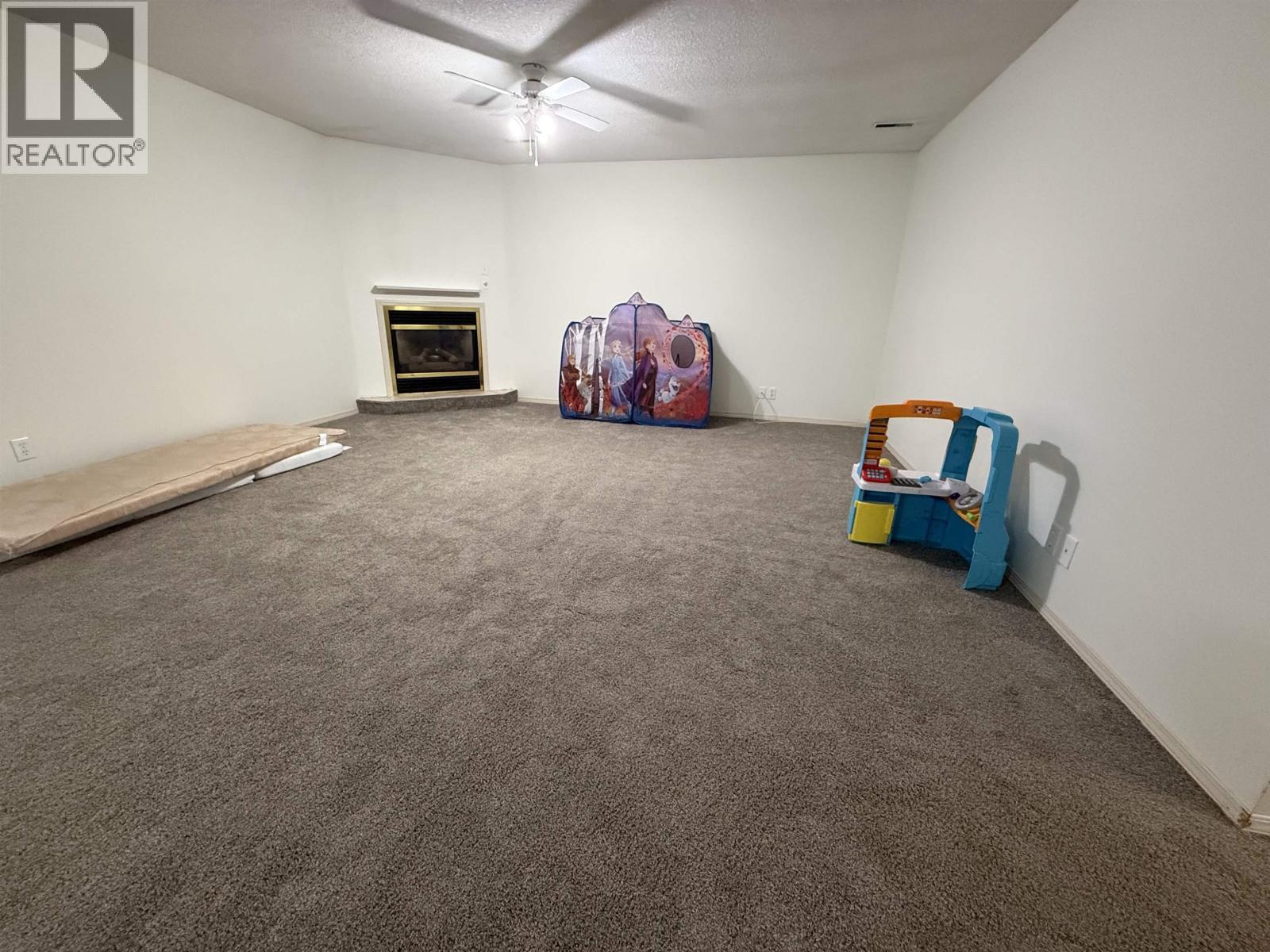 10611 114 Avenue, Fort St. John, British Columbia  V1J 6H7 - Photo 7 - R3108417