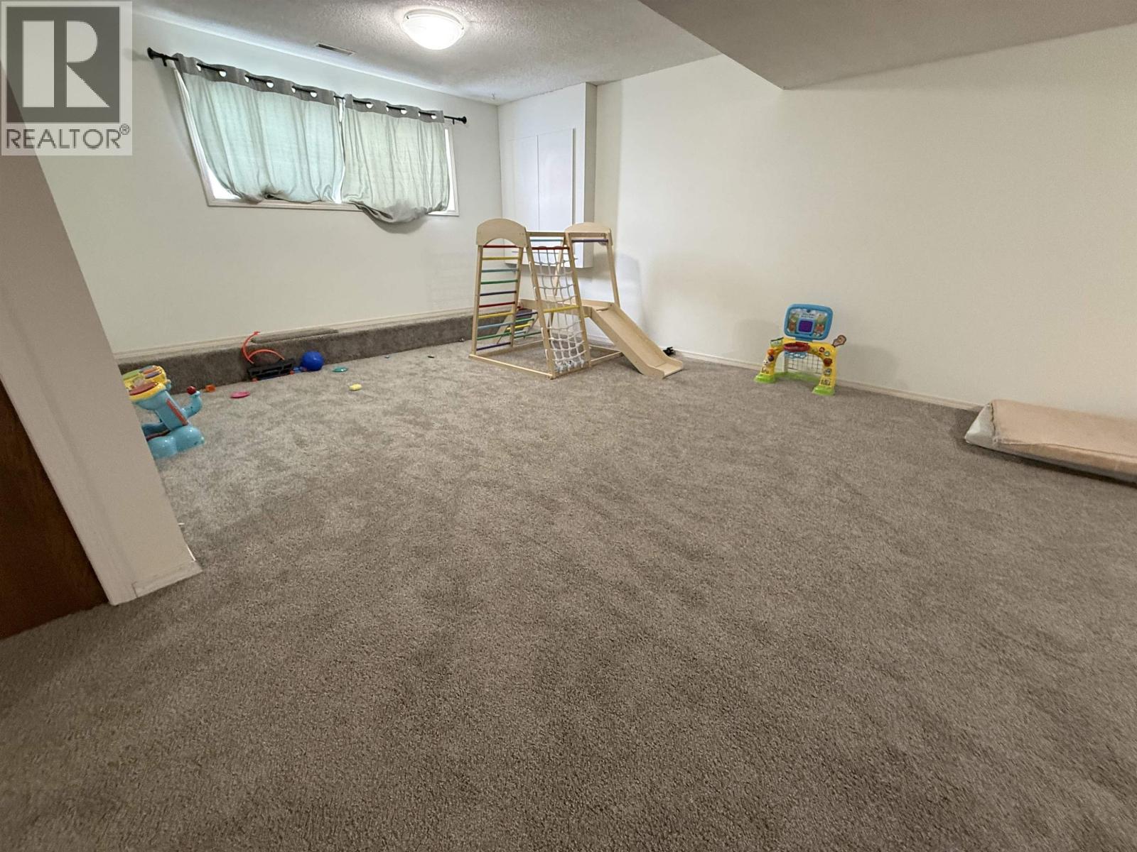 10611 114 Avenue, Fort St. John, British Columbia  V1J 6H7 - Photo 6 - R3108417