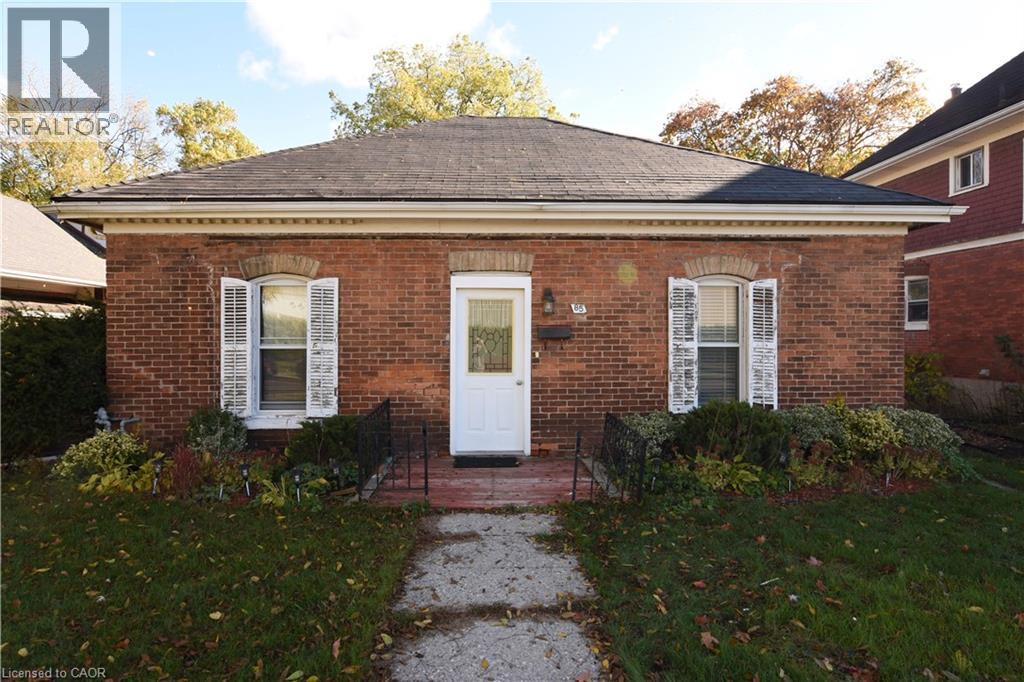 85 Head Street N, Simcoe, Ontario  N3Y 3X3 - Photo 1 - 40818204