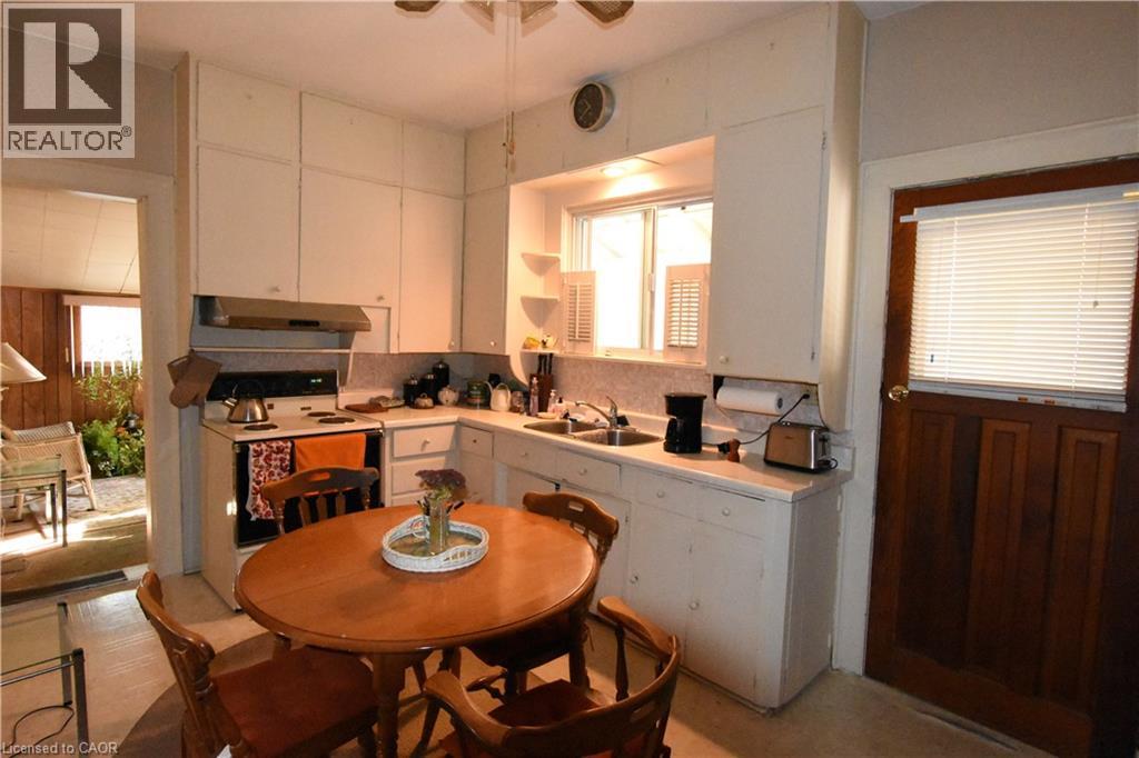 85 Head Street N, Simcoe, Ontario  N3Y 3X3 - Photo 3 - 40818204