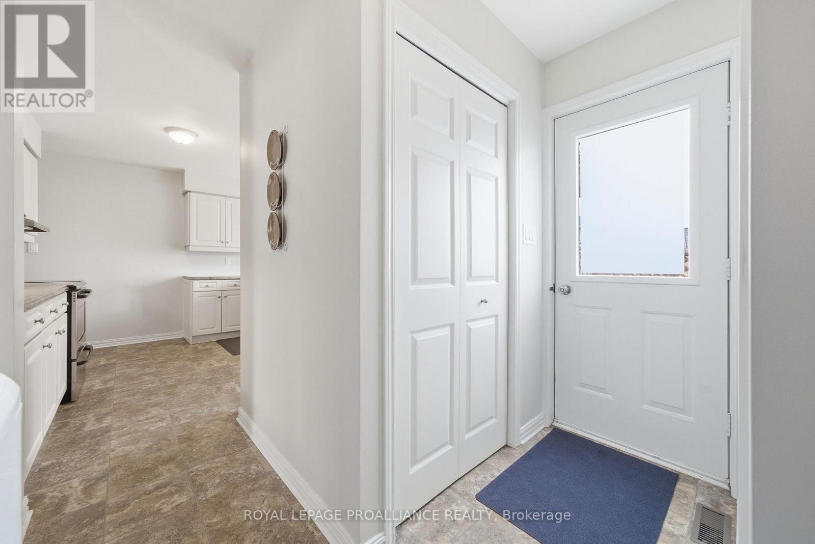 6 Thompson Court, Belleville, Ontario  K8P 5C3 - Photo 24 - X12984886