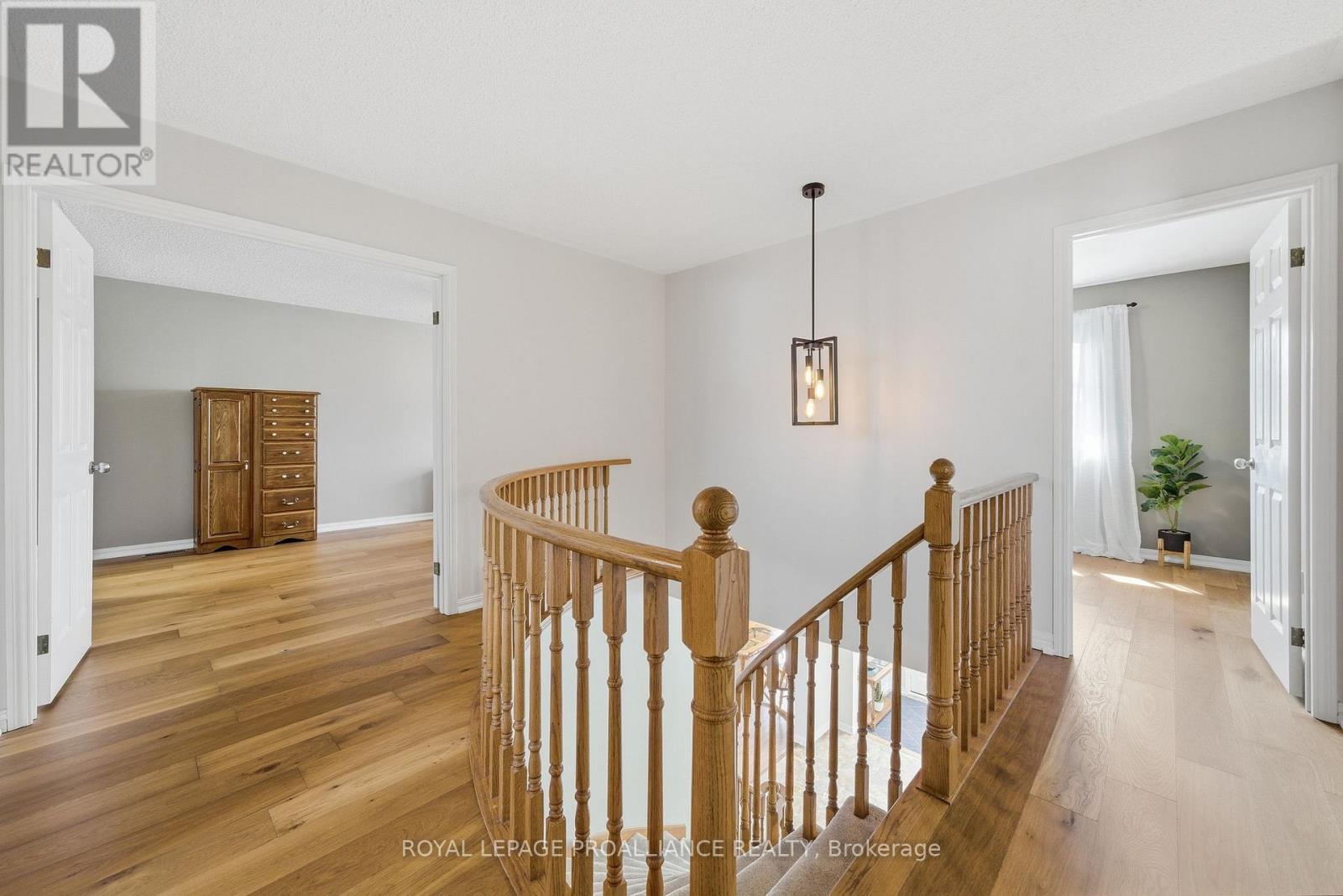 6 Thompson Court, Belleville, Ontario  K8P 5C3 - Photo 25 - X12984886