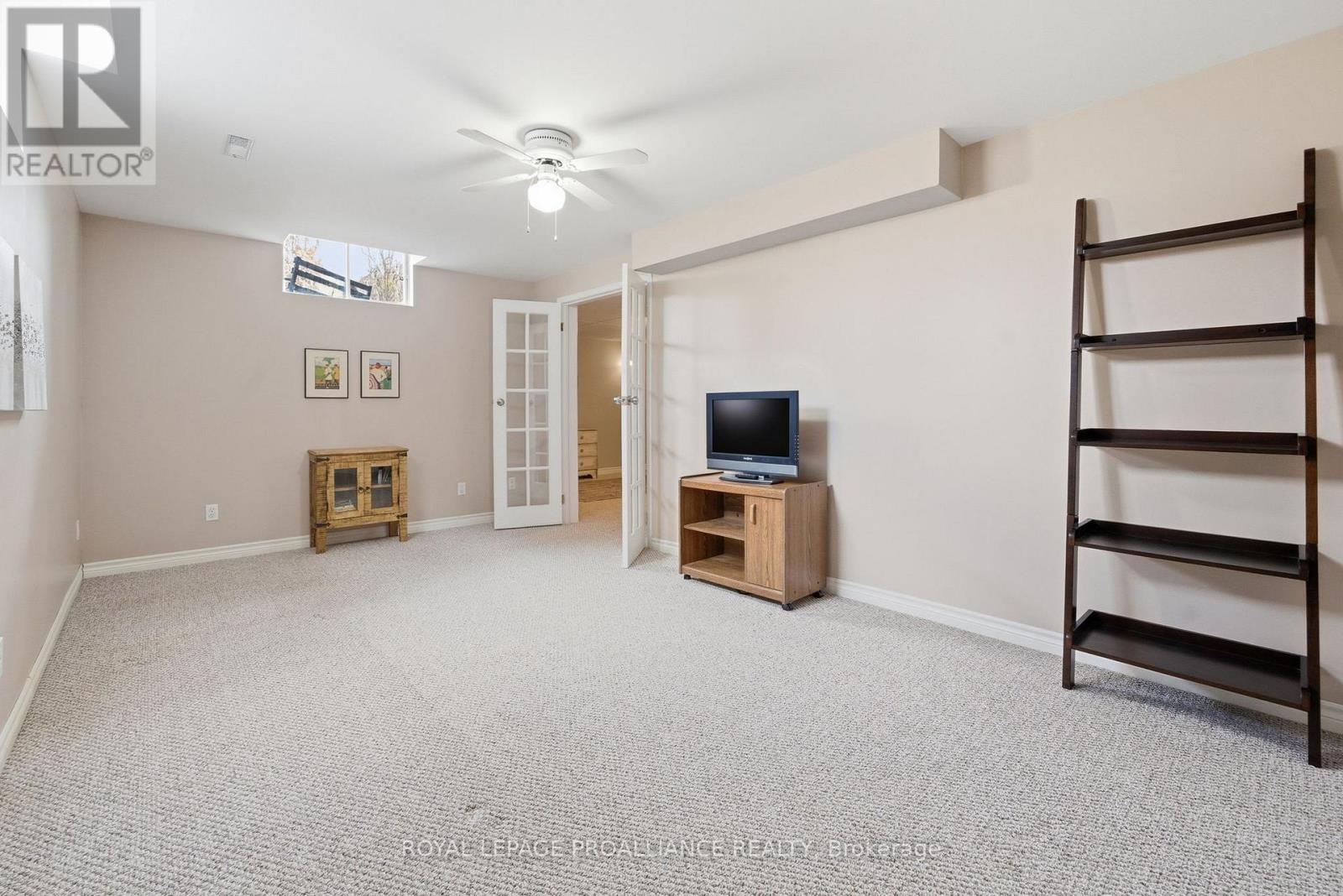 6 Thompson Court, Belleville, Ontario  K8P 5C3 - Photo 42 - X12984886