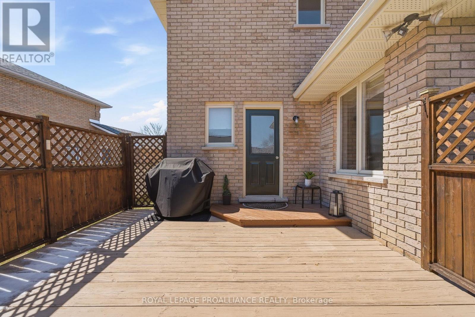 6 Thompson Court, Belleville, Ontario  K8P 5C3 - Photo 43 - X12984886