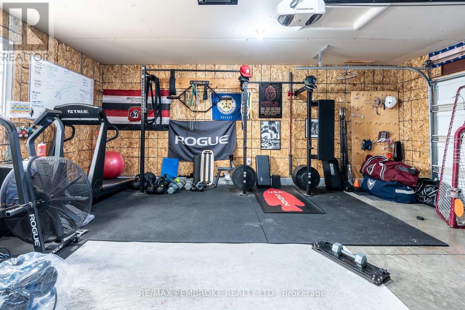 10 Newport Drive, Petawawa, Ontario  K8H 0E1 - Photo 43 - X12984430