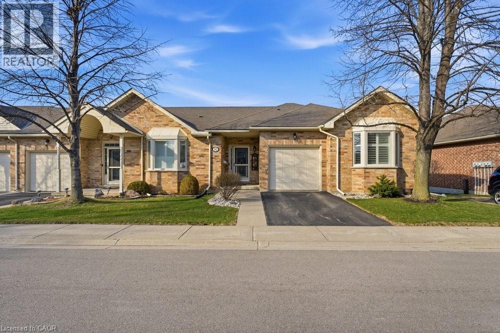 92 NORTHERNBREEZE Street, mount hope, Ontario
