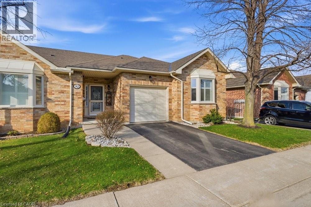 92 Northernbreeze Street, Mount Hope, Ontario  L0R 1W0 - Photo 2 - 40819500