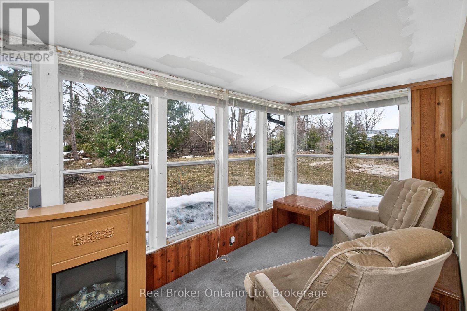 156 Silver Birch Crescent, Tay, Ontario  L0K 1R0 - Photo 14 - S12973718