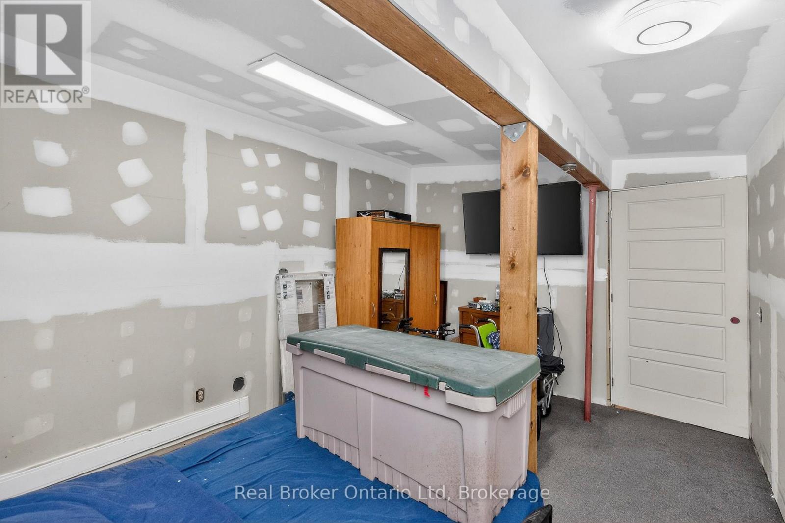 156 Silver Birch Crescent, Tay, Ontario  L0K 1R0 - Photo 16 - S12973718