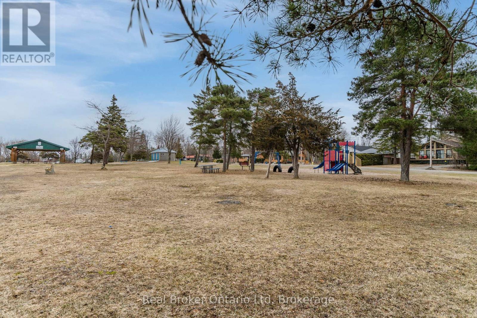 156 Silver Birch Crescent, Tay, Ontario  L0K 1R0 - Photo 23 - S12973718