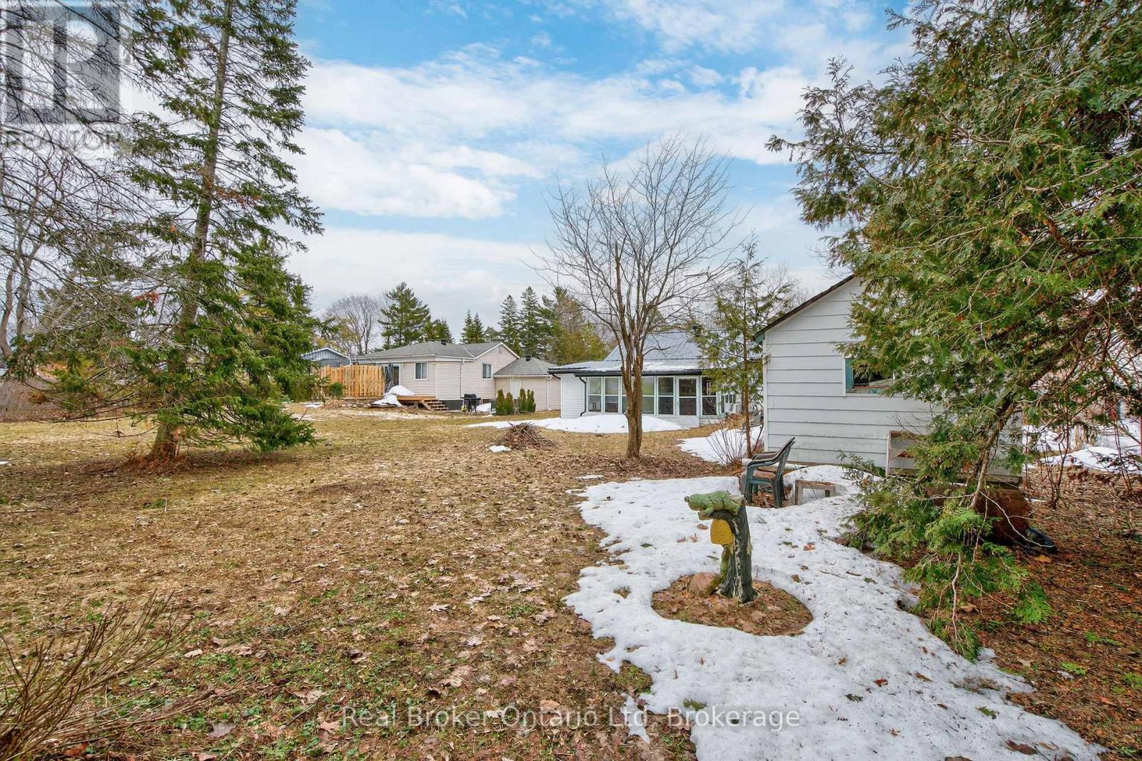 156 Silver Birch Crescent, Tay, Ontario  L0K 1R0 - Photo 19 - S12973718