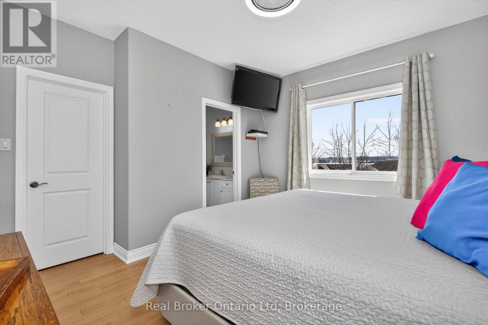 951 Stollar Place, Midland, Ontario  L4R 0A6 - Photo 14 - S12978136