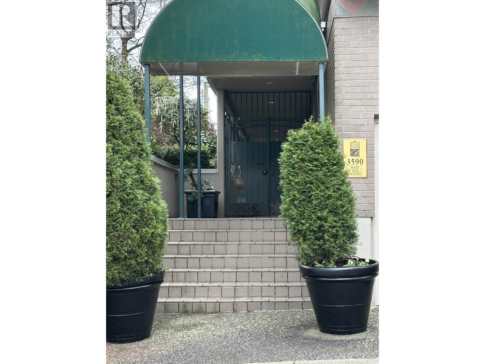 302 3590 W 26TH AVENUE, Vancouver, British Columbia