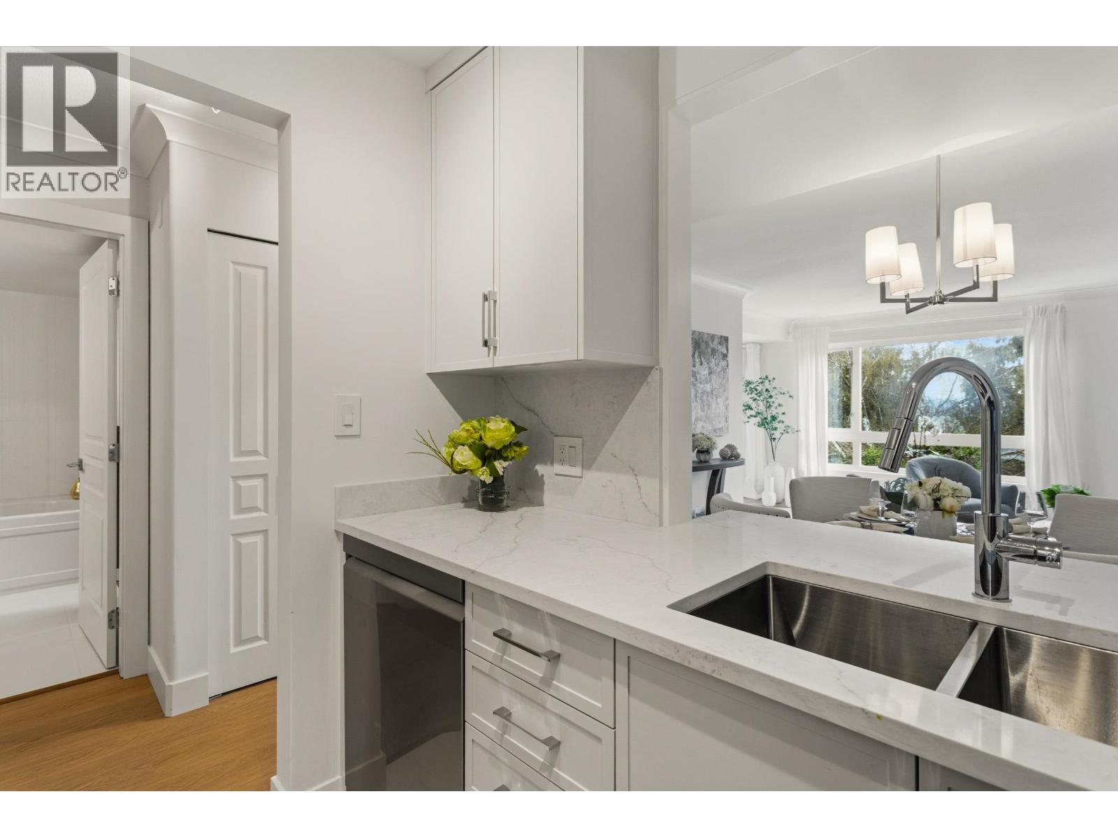 302 3590 W 26th Avenue, Vancouver, British Columbia  V6S 1N9 - Photo 10 - R3109707