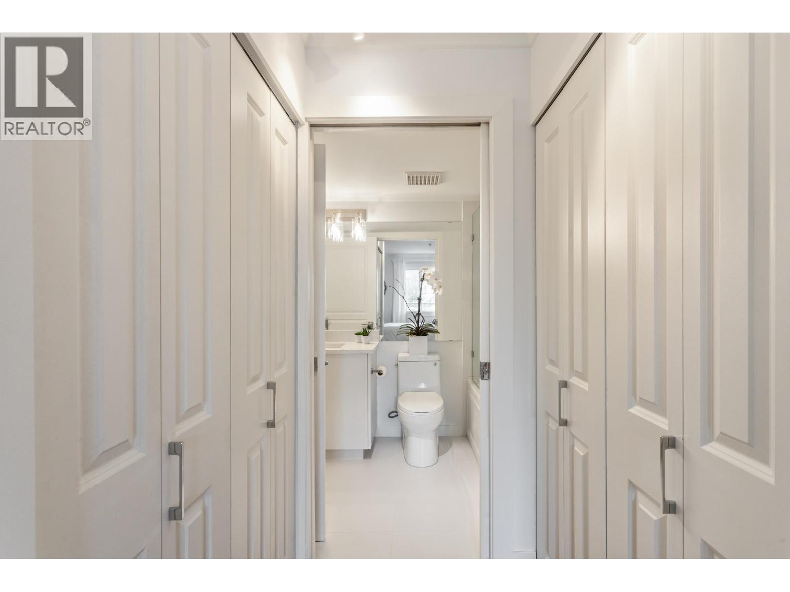 302 3590 W 26th Avenue, Vancouver, British Columbia  V6S 1N9 - Photo 14 - R3109707