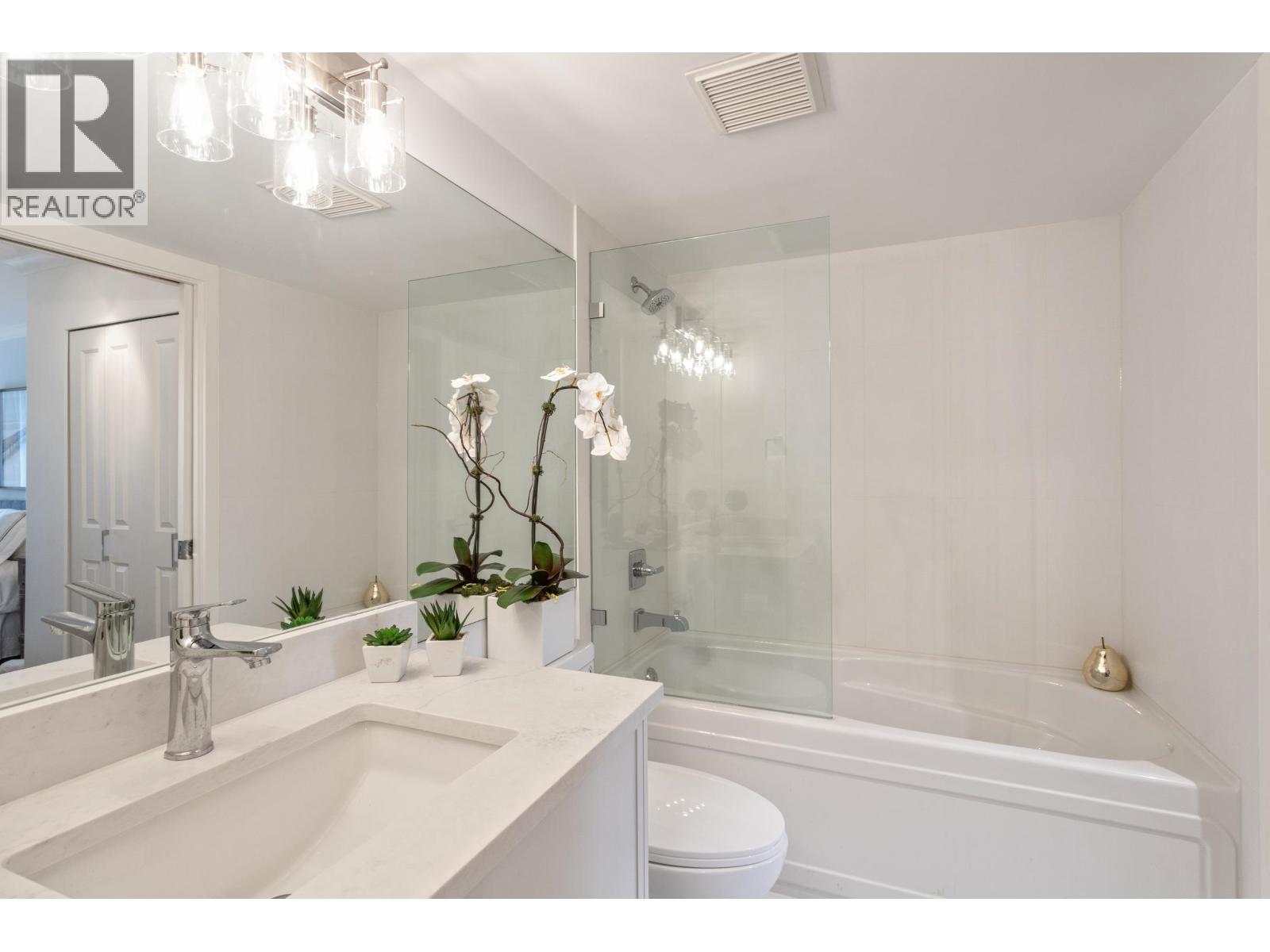 302 3590 W 26th Avenue, Vancouver, British Columbia  V6S 1N9 - Photo 16 - R3109707