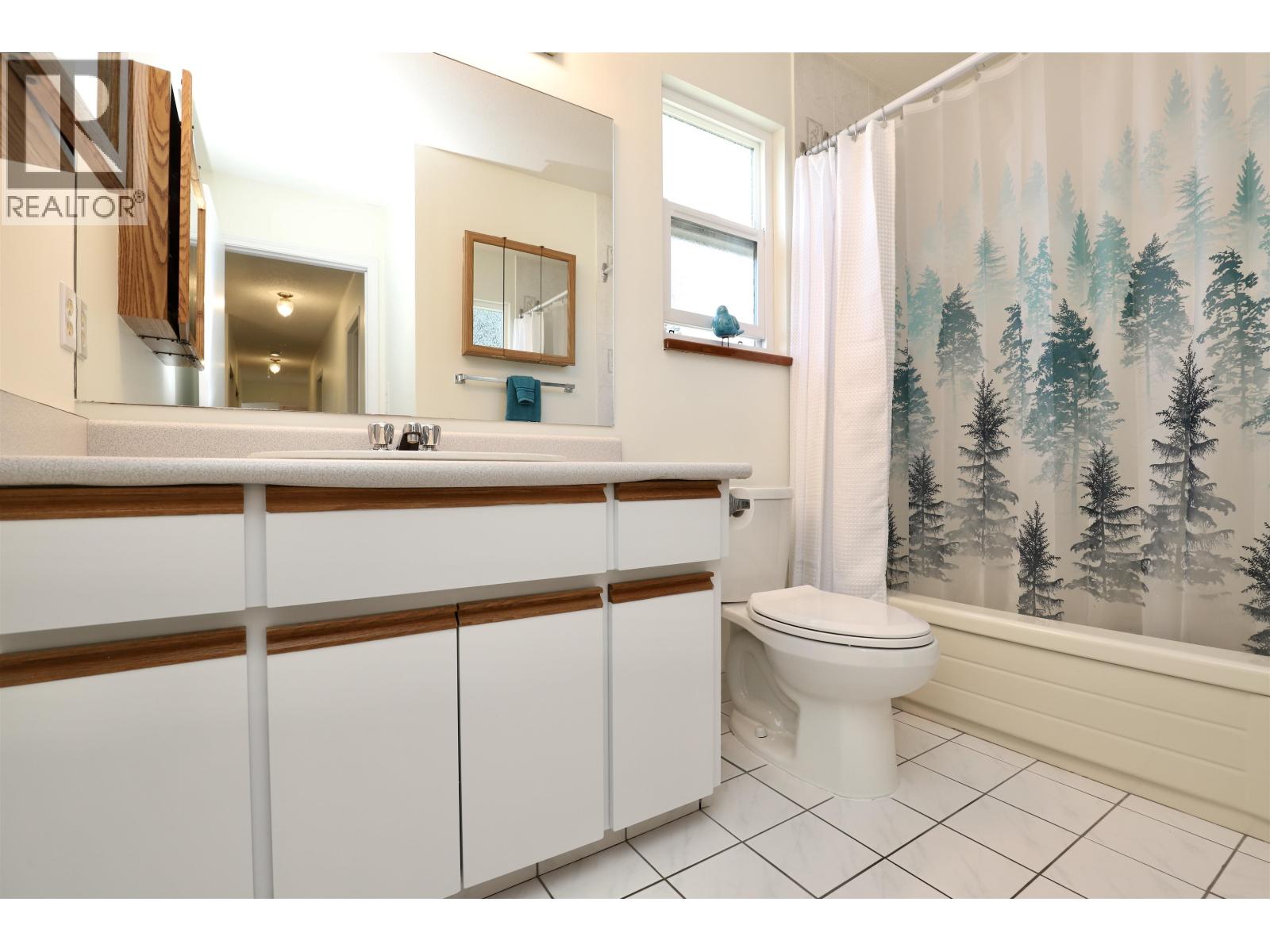 93 Warrick Street, Coquitlam, British Columbia  V3K 5L3 - Photo 13 - R3109807