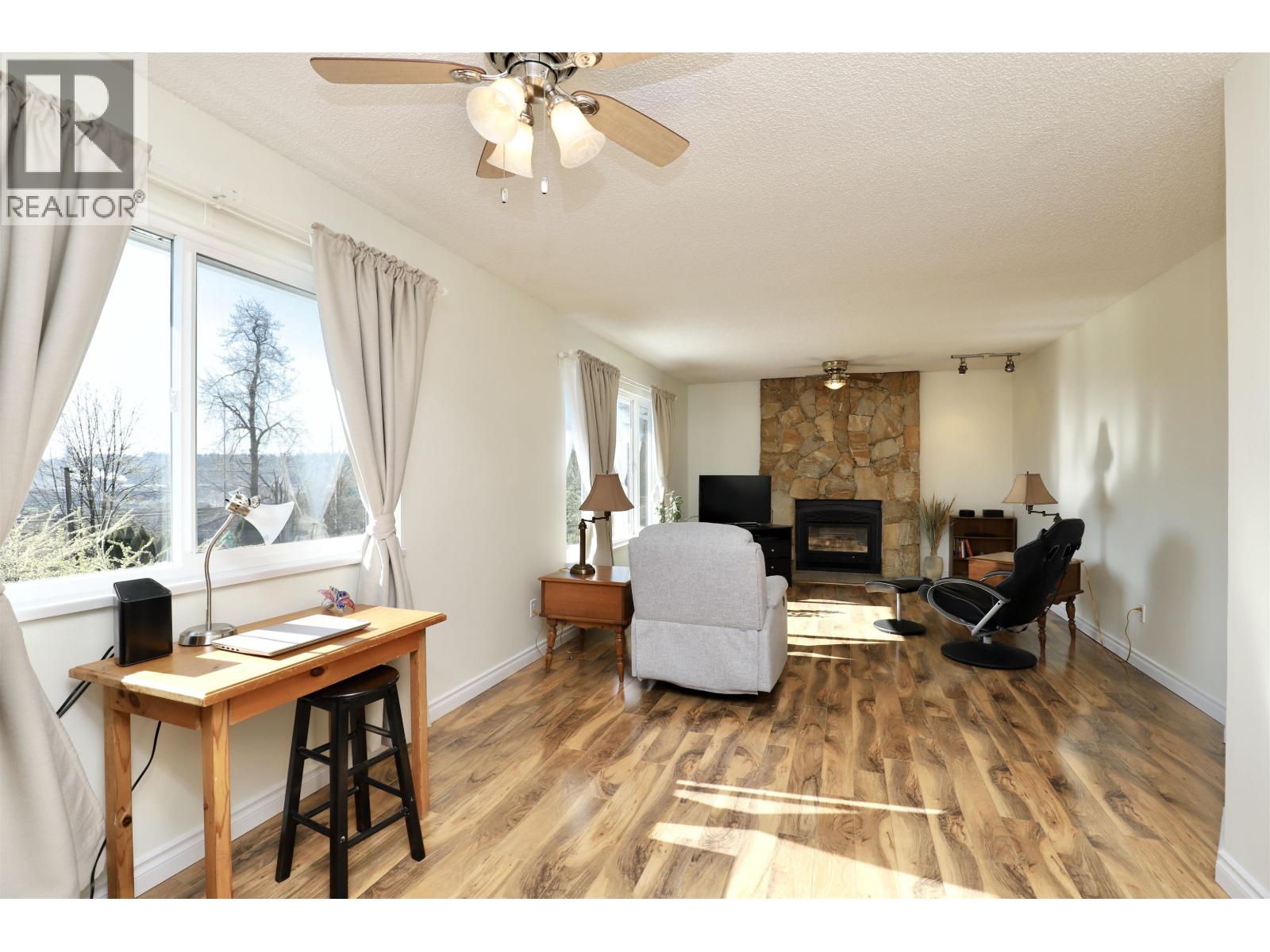 93 Warrick Street, Coquitlam, British Columbia  V3K 5L3 - Photo 7 - R3109807