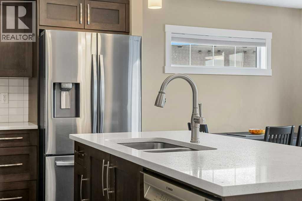 1102, 1225 Kings Heights Way SE, Airdrie, Alberta  T4A 0T7 - Photo 9 - A2299419