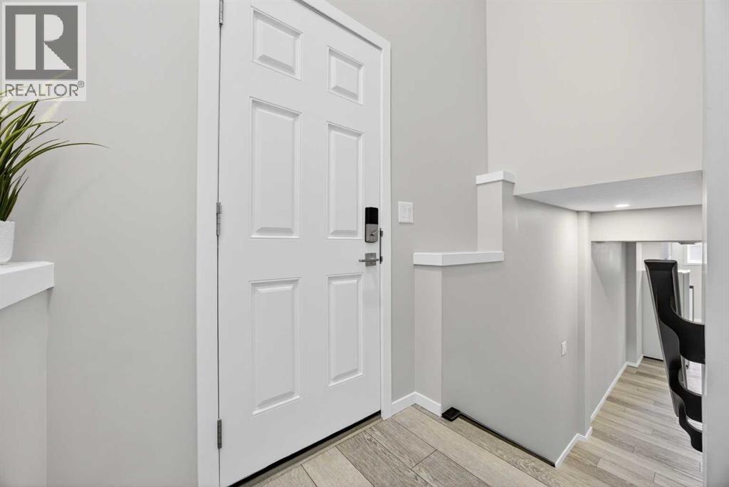 73 Yorkstone Heath SW, Calgary, Alberta  T2X 4S4 - Photo 39 - A2299650