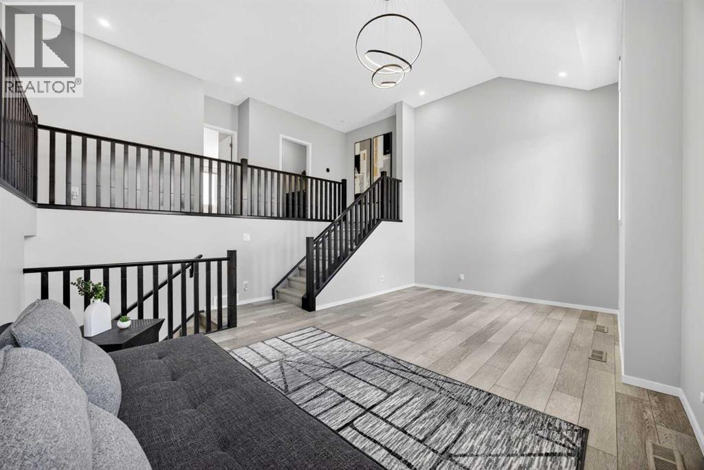 73 Yorkstone Heath SW, Calgary, Alberta  T2X 4S4 - Photo 24 - A2299650