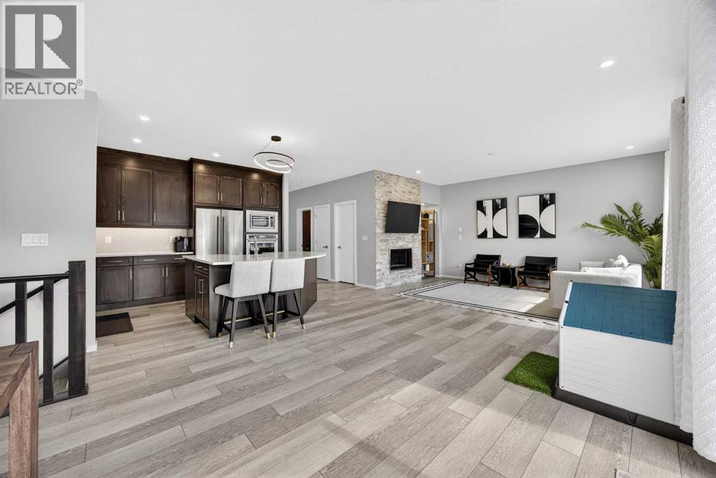 73 Yorkstone Heath SW, Calgary, Alberta  T2X 4S4 - Photo 5 - A2299650