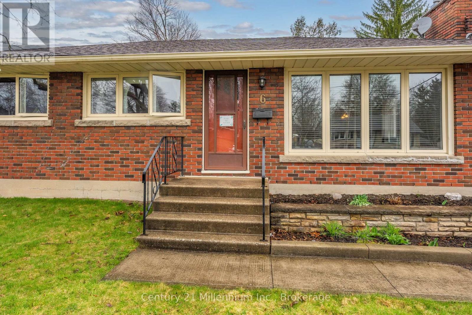 6 Earlscourt Crescent, Woodstock, Ontario  N4S 5H3 - Photo 6 - X12980266