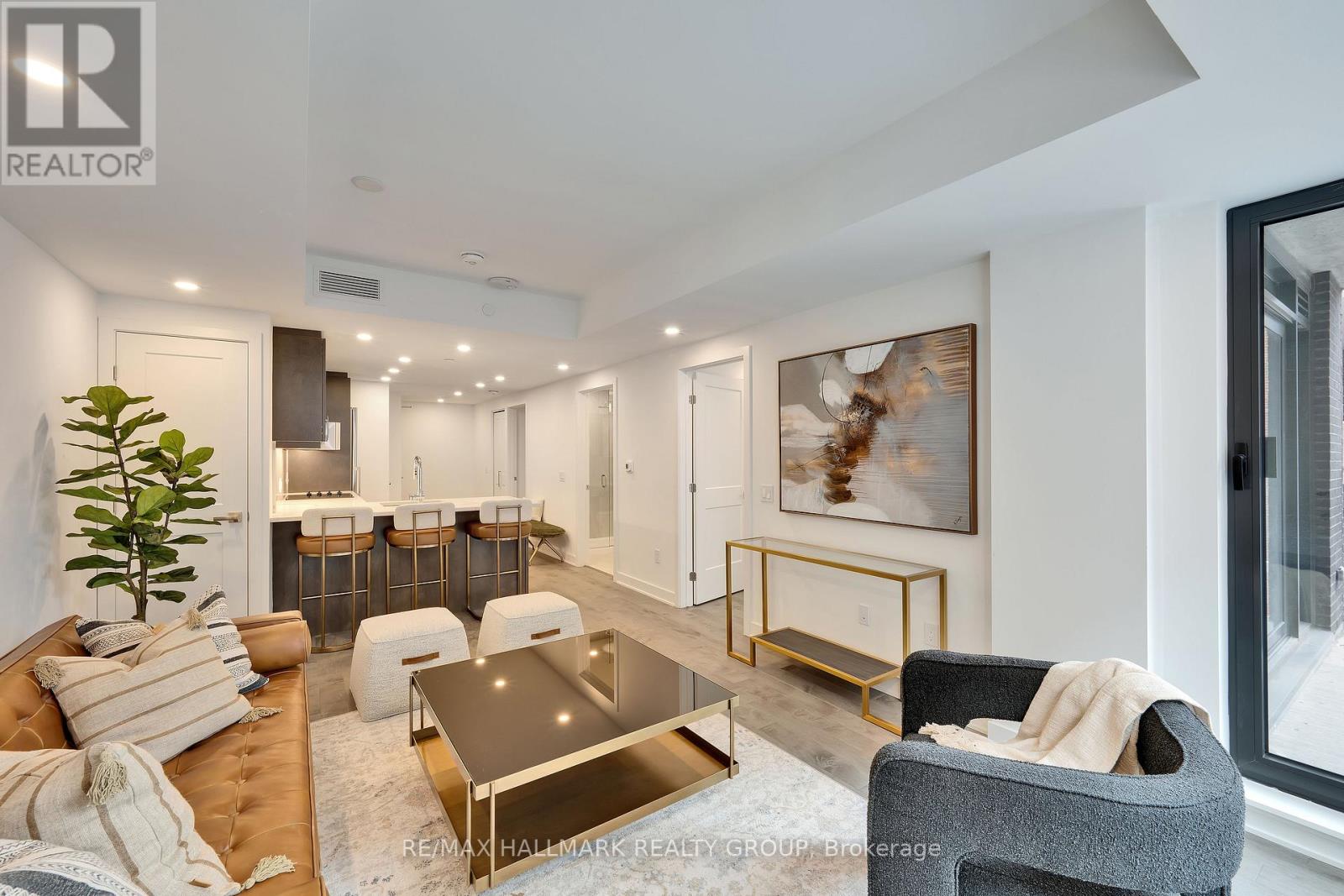 401 - 340 Queen Street, Ottawa, Ontario K1R 0G1 - Photo 16 - X12984782