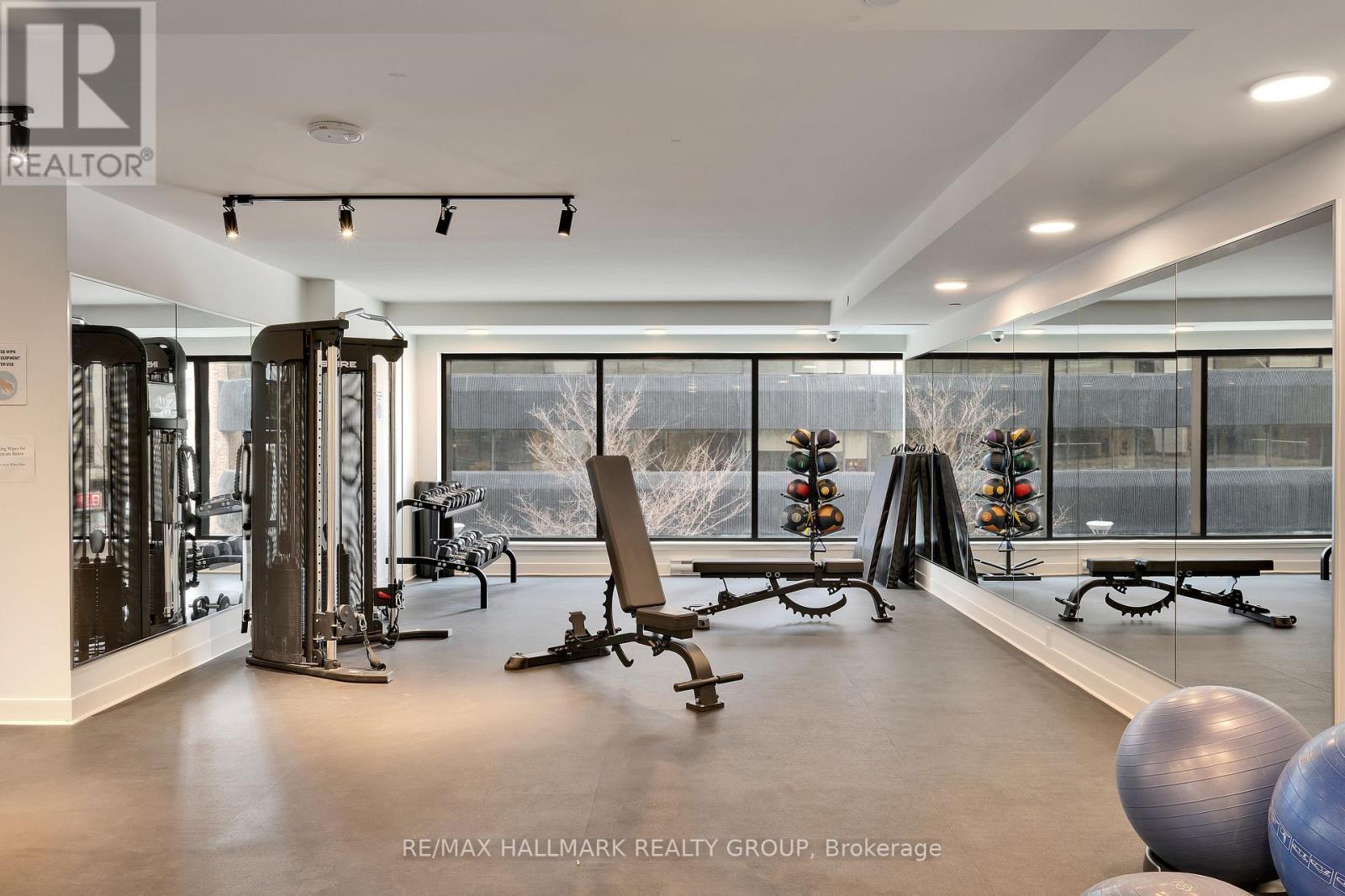 401 - 340 Queen Street, Ottawa, Ontario K1R 0G1 - Photo 35 - X12984782