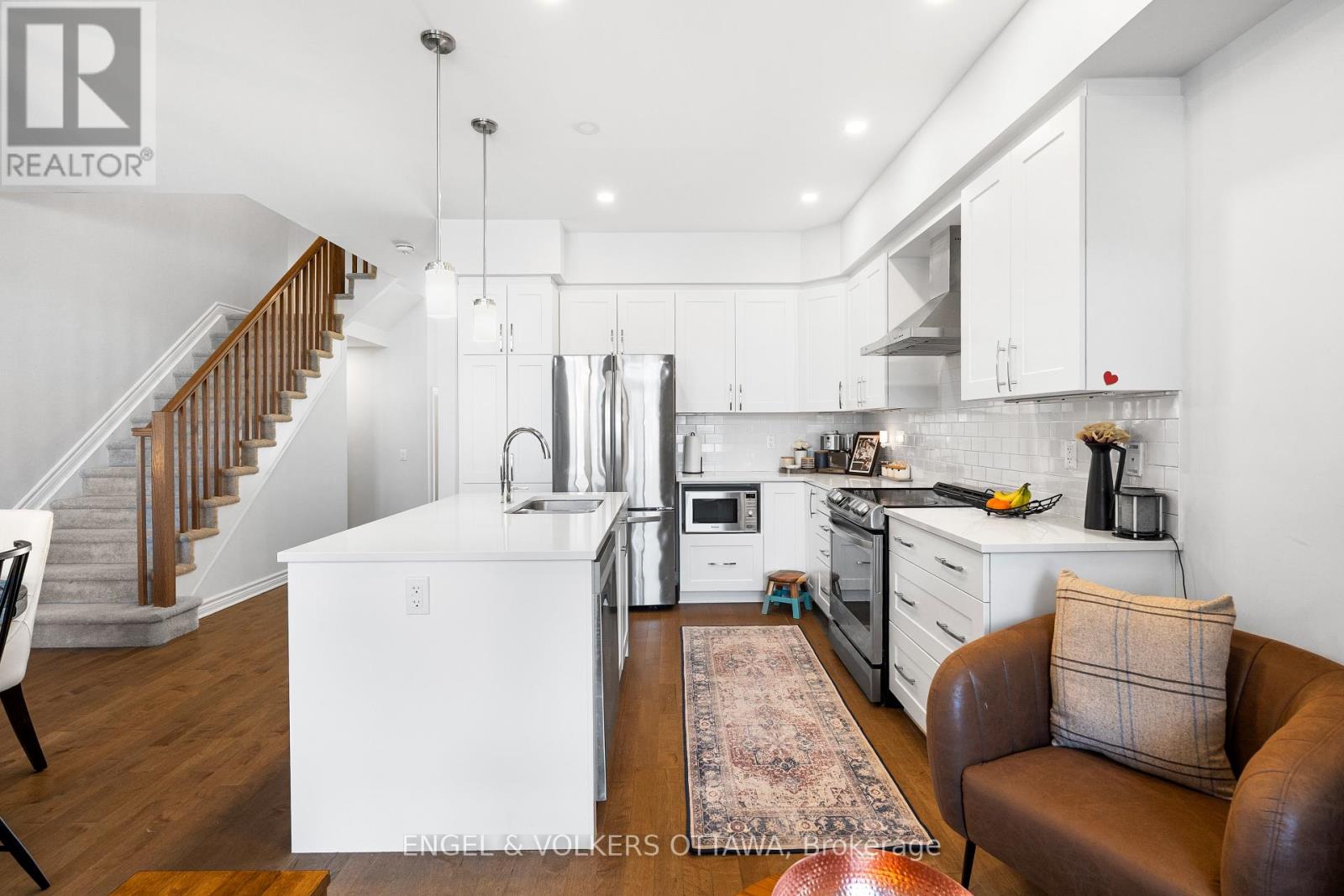 740 Miikana Road, Ottawa, Ontario  K1X 0H6 - Photo 11 - X12984820