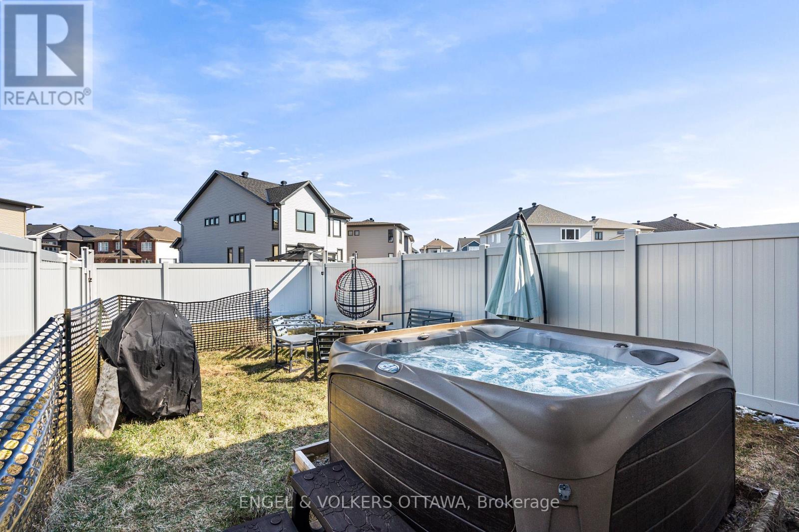 740 Miikana Road, Ottawa, Ontario  K1X 0H6 - Photo 43 - X12984820