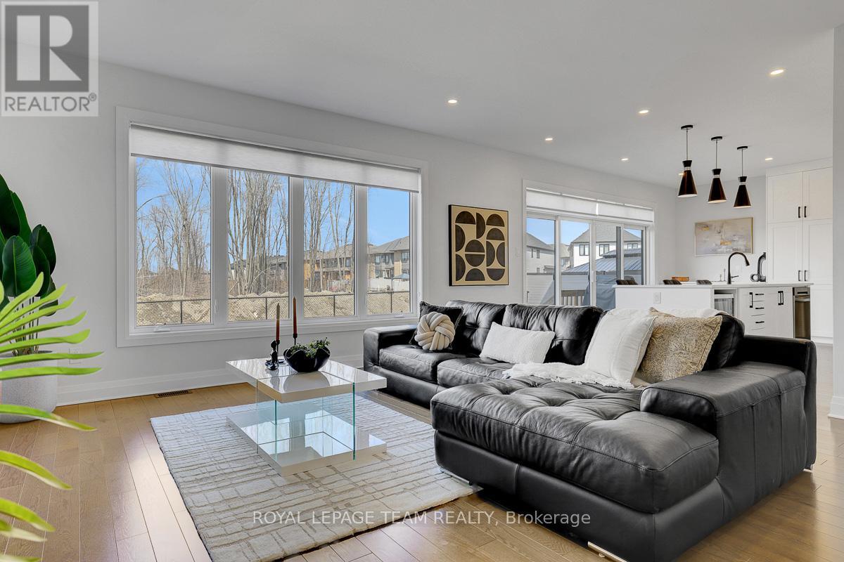 949 Atrium Ridge, Ottawa, Ontario  K4M 0P3 - Photo 12 - X12984852