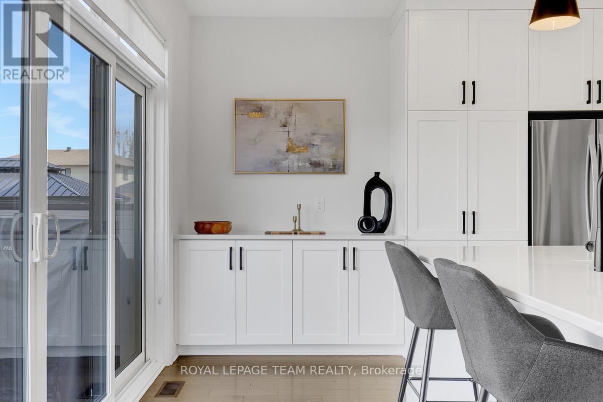 949 Atrium Ridge, Ottawa, Ontario  K4M 0P3 - Photo 18 - X12984852