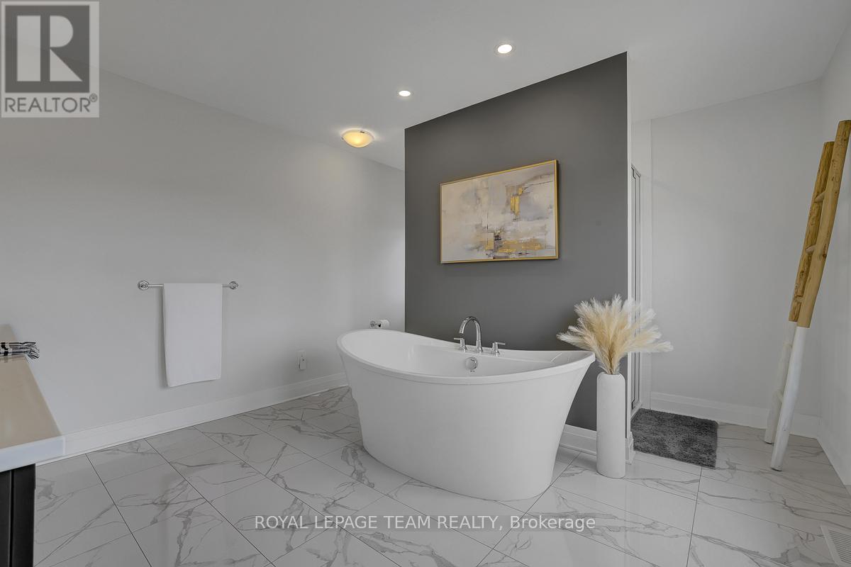 949 Atrium Ridge, Ottawa, Ontario  K4M 0P3 - Photo 31 - X12984852
