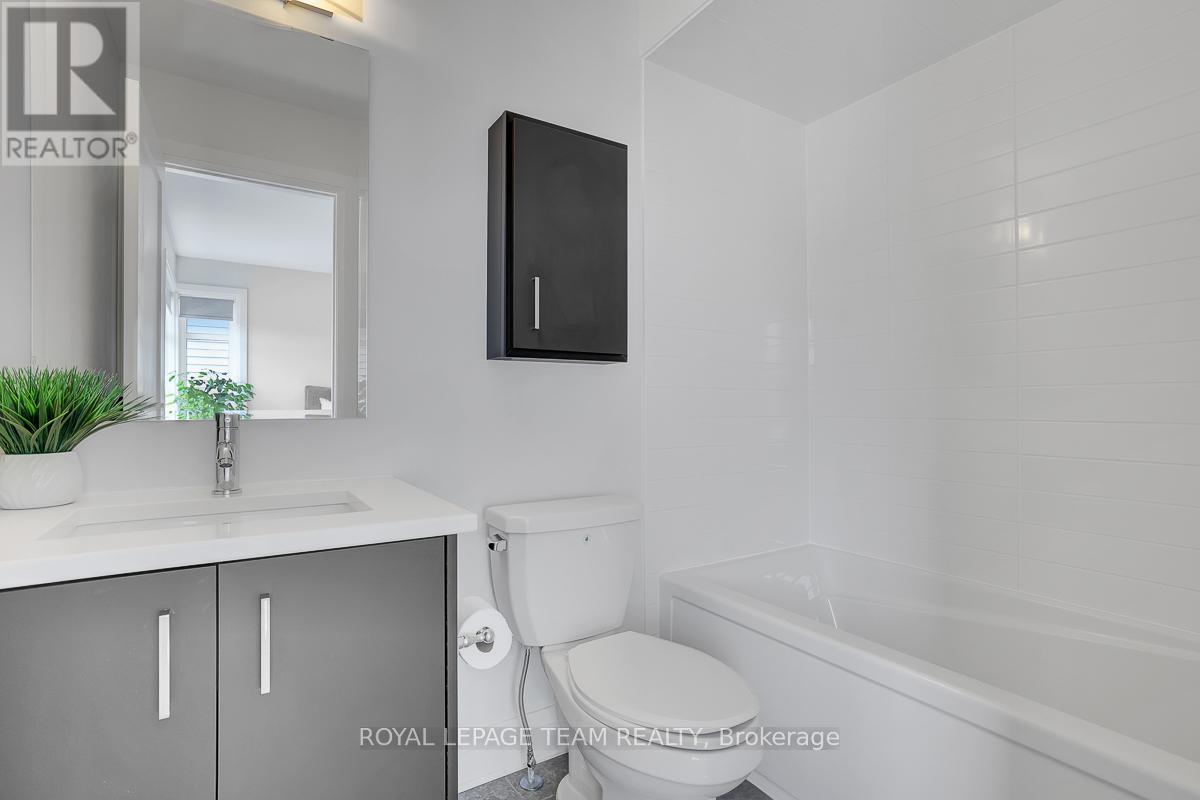 949 Atrium Ridge, Ottawa, Ontario  K4M 0P3 - Photo 36 - X12984852