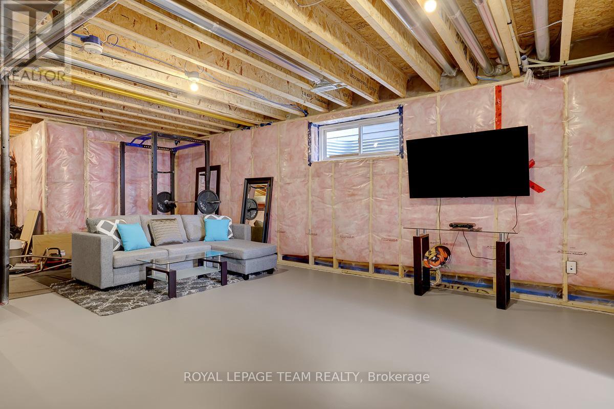 949 Atrium Ridge, Ottawa, Ontario  K4M 0P3 - Photo 44 - X12984852