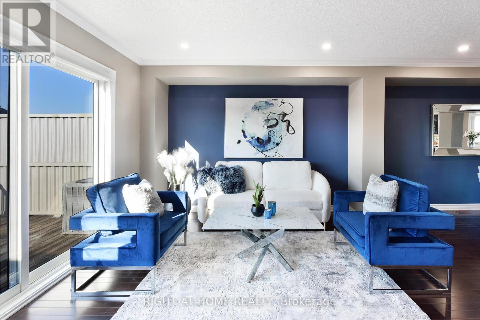 520 Silvertip Lane, Ottawa, Ontario  K2T 0H7 - Photo 11 - X12984862