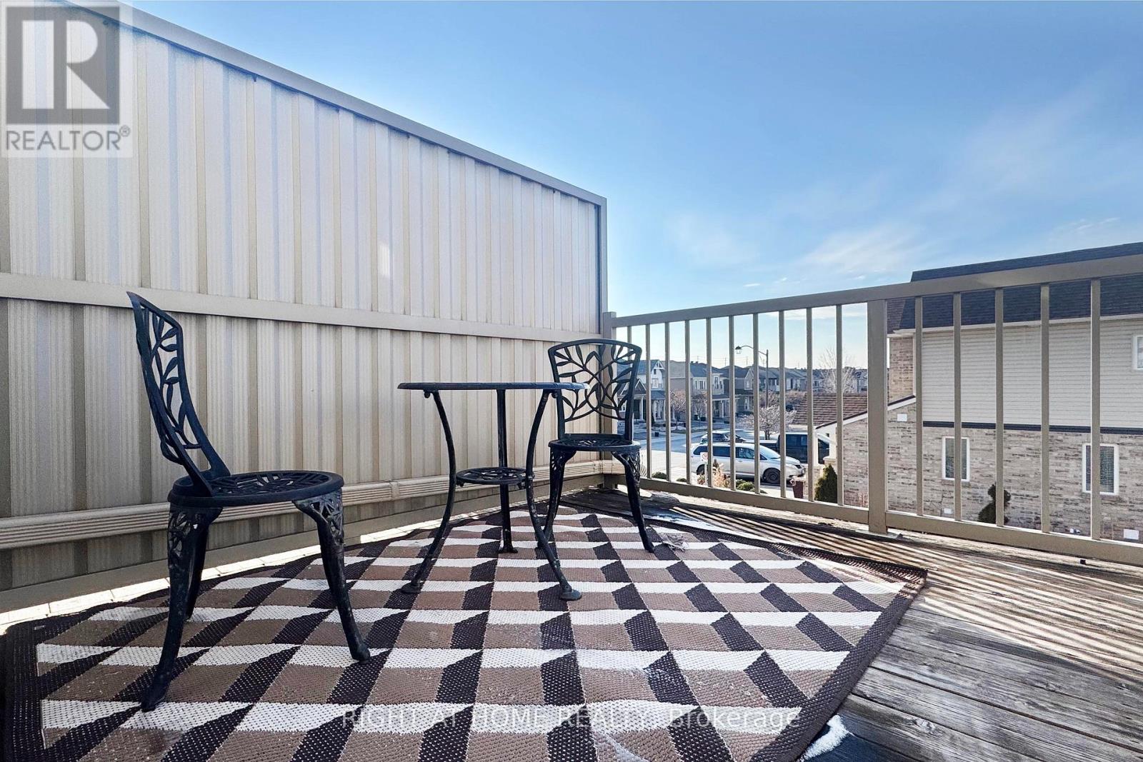 520 Silvertip Lane, Ottawa, Ontario  K2T 0H7 - Photo 33 - X12984862