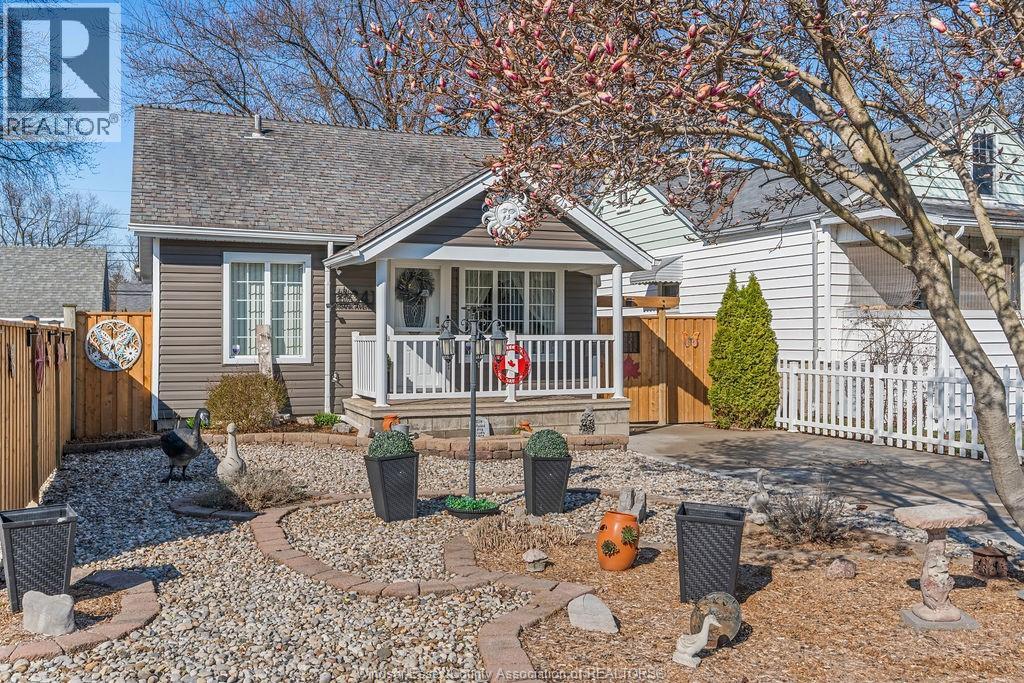 341 Frank, Windsor, Ontario  N8S 3N9 - Photo 2 - 26007788