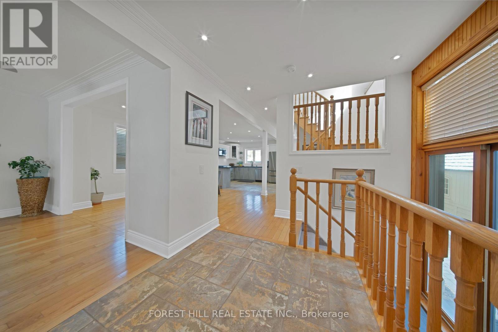 34 Edge Park Avenue, Toronto, Ontario  M1L 2E6 - Photo 13 - E12982296