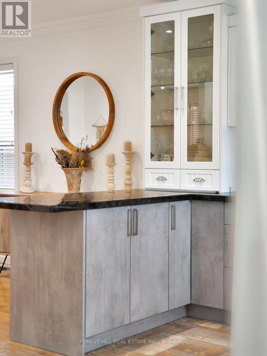 34 Edge Park Avenue, Toronto, Ontario  M1L 2E6 - Photo 18 - E12982296