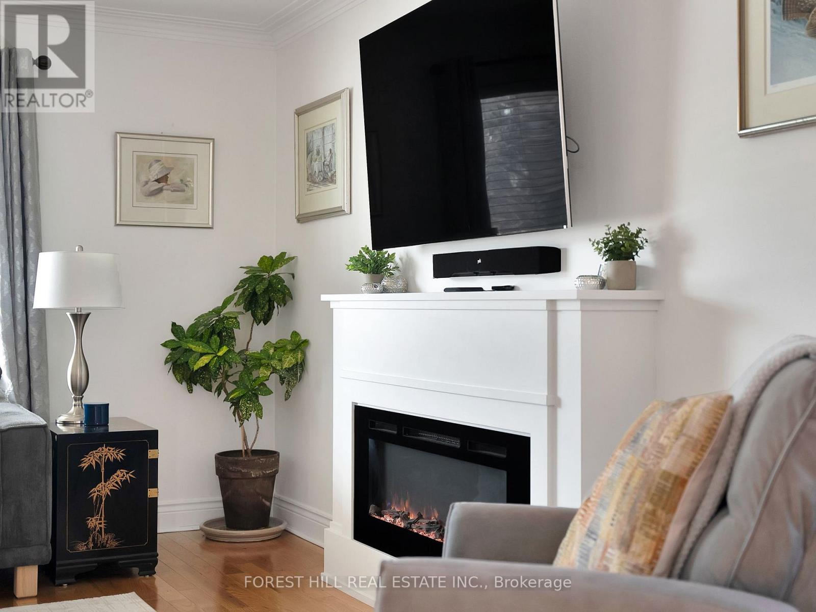 34 Edge Park Avenue, Toronto, Ontario  M1L 2E6 - Photo 9 - E12982296