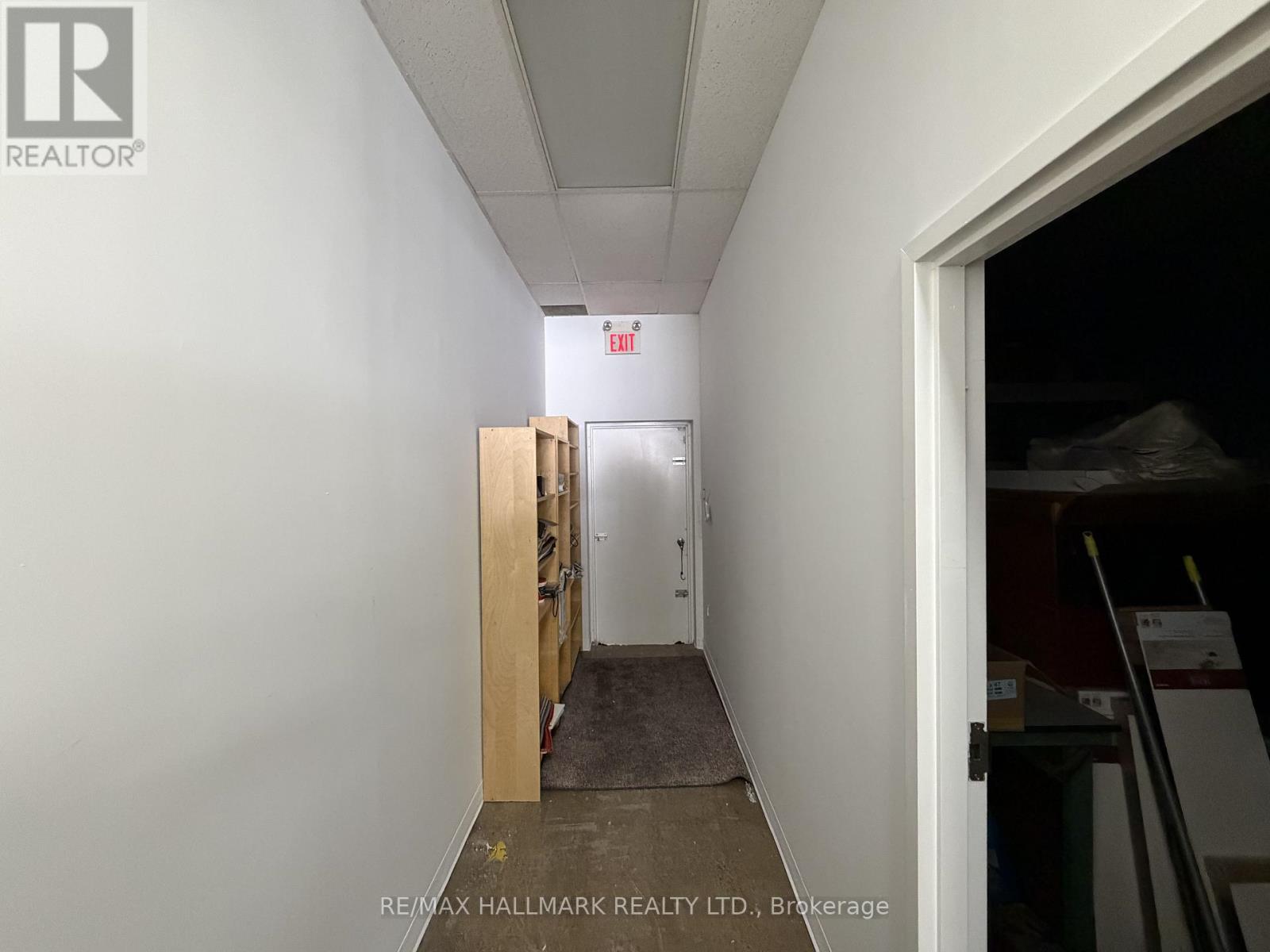 8 - 2 Allaura Boulevard E, Aurora, Ontario  L4G 3S5 - Photo 14 - N12773058