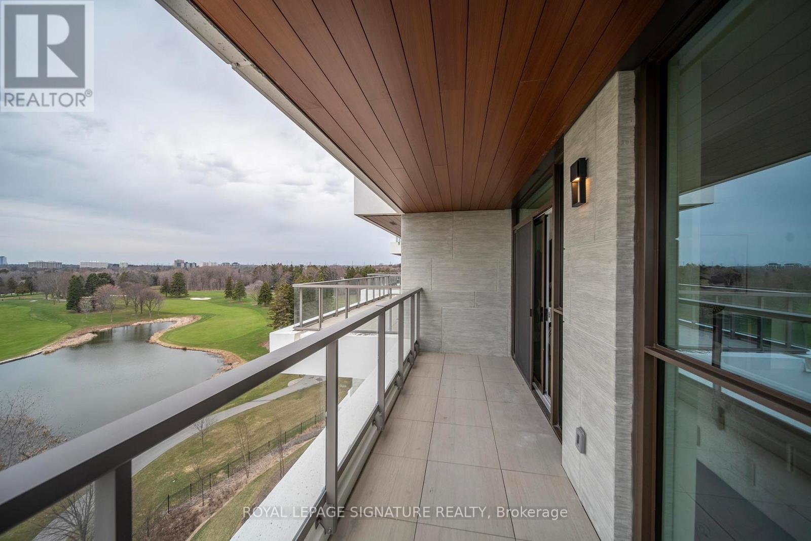 617 - 399 Royal Orchard Boulevard, Markham, Ontario  L3T 0H3 - Photo 11 - N12982514