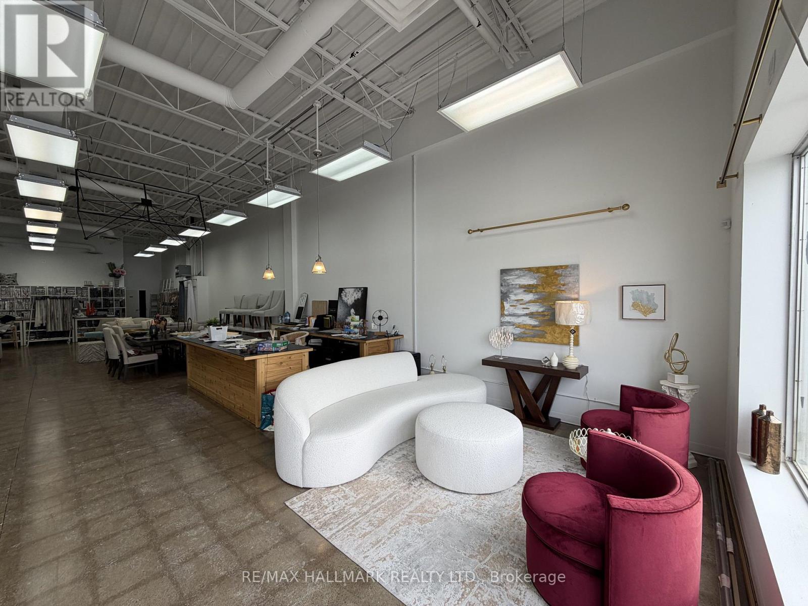 8 - 2 Allaura Boulevard E, Aurora, Ontario  L4G 3S5 - Photo 7 - N12773058