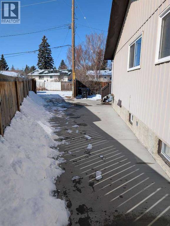 528 Queensland Place Se, Calgary, Alberta  T2J 4T3 - Photo 35 - A2291797