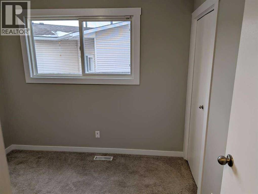 528 Queensland Place Se, Calgary, Alberta  T2J 4T3 - Photo 23 - A2291797