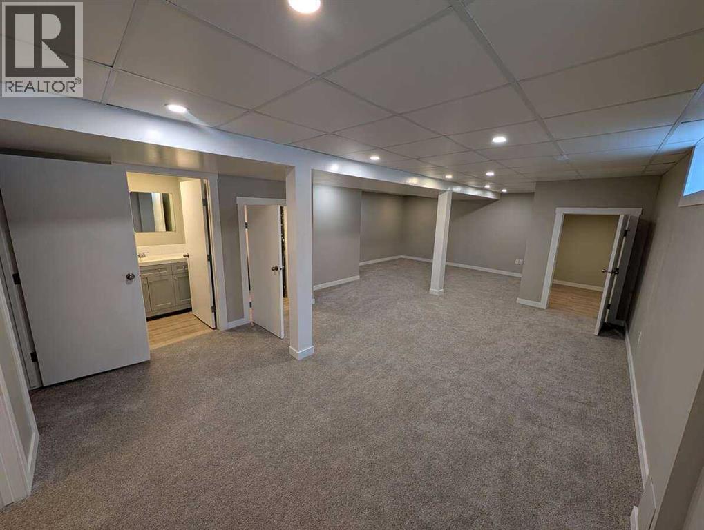 528 Queensland Place Se, Calgary, Alberta  T2J 4T3 - Photo 27 - A2291797