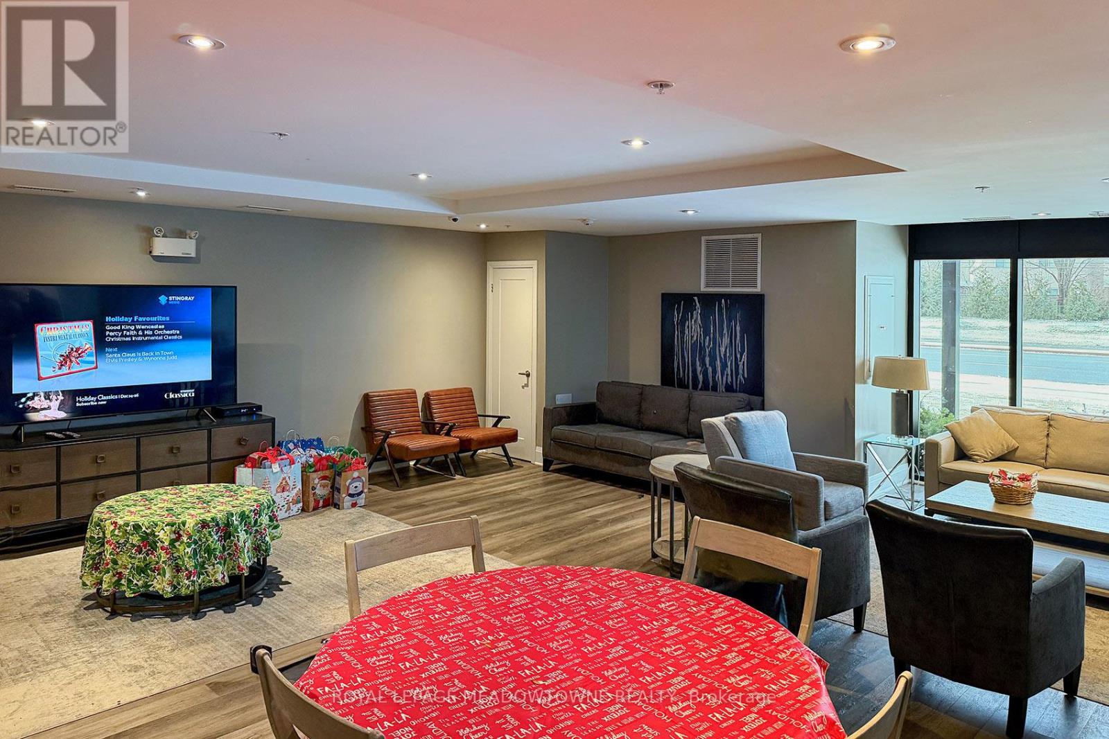 324 - 610 Farmstead Drive, Milton, Ontario  L9T 8X5 - Photo 35 - W12944344