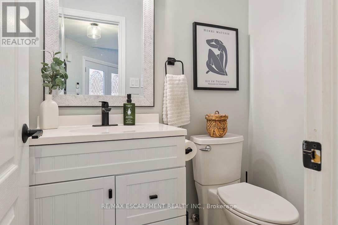 5360 Landsborough Avenue, Mississauga, Ontario  L5R 3X1 - Photo 38 - W12984762